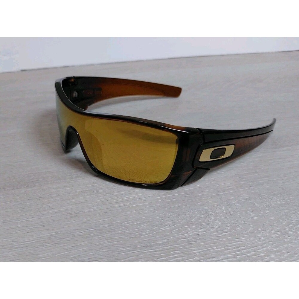 Oakley Sunglasses Frame. Made in USA Polarized Yellow